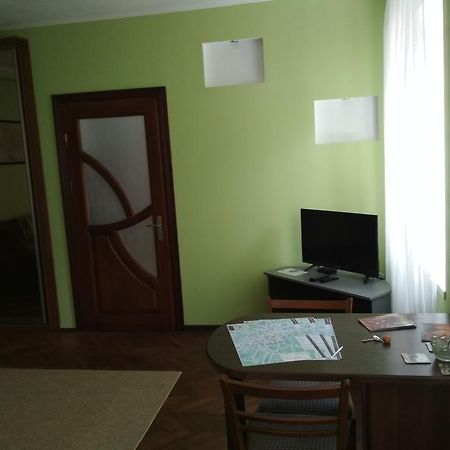 Like A Local Apartment Lviv Extérieur photo